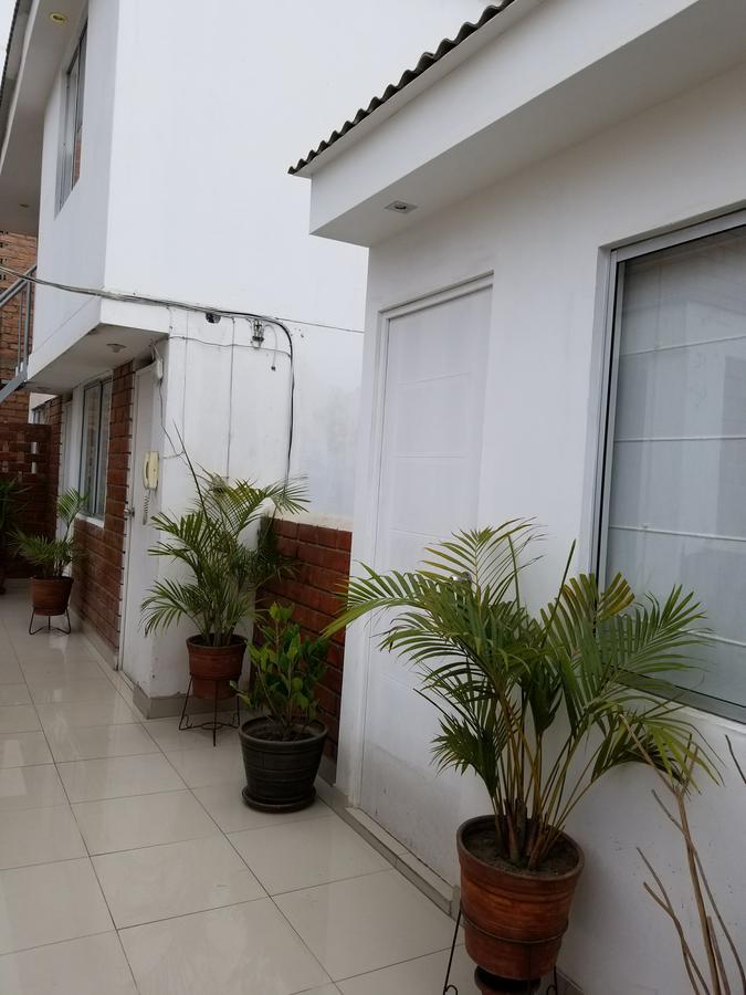 Pensión Malu House - Peru -